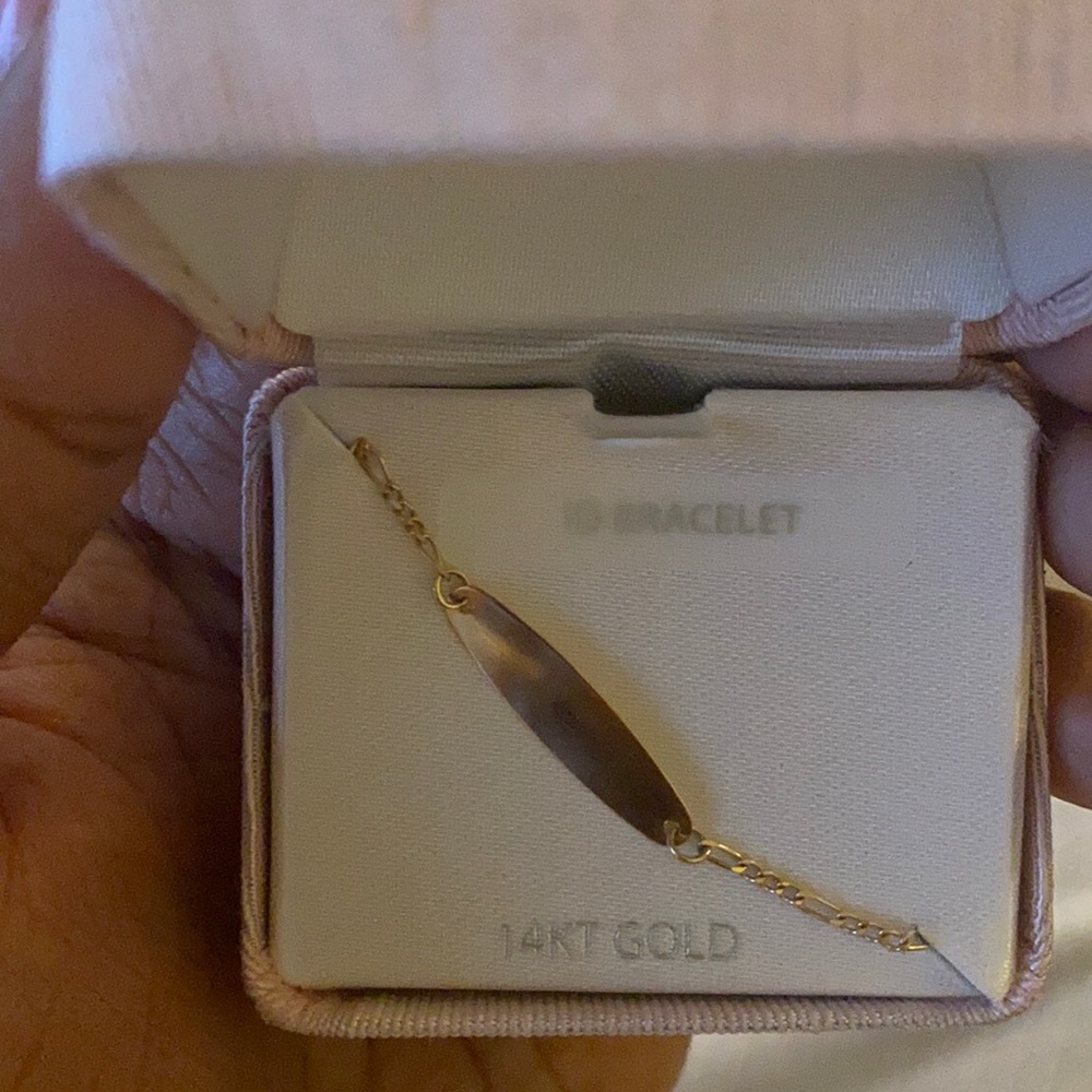 Child’s Oval Baby ID Bracelet